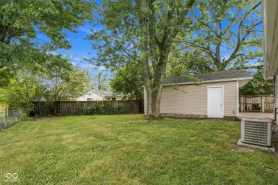 2650 Calbert Drive, Indianapolis - 26