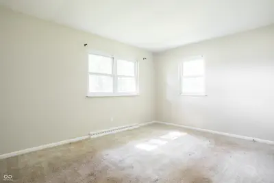 10461 Woodlawn Drive, Carmel - 39
