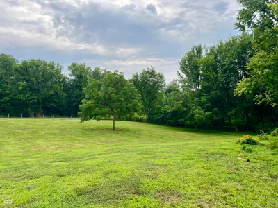 8122 Hall School Road, Monrovia - 47
