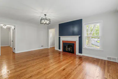 5924 Allisonville, Indianapolis - 36