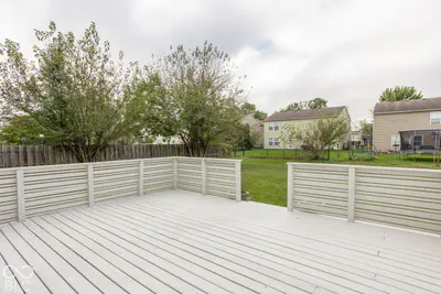 6809 Dover Place, McCordsville - 28