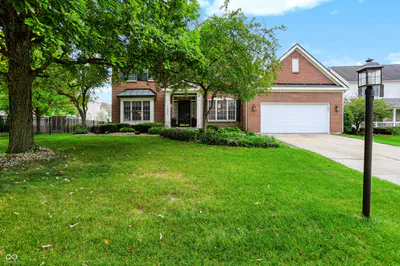 7253 Shag Oak Drive, Noblesville - 3
