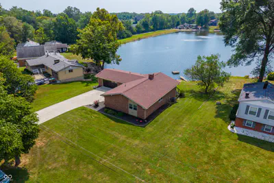 3783 North Wood Lake Drive, Columbus - 68
