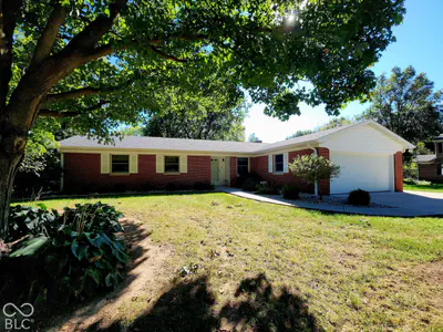 1345 Crest Court, Plainfield - 3