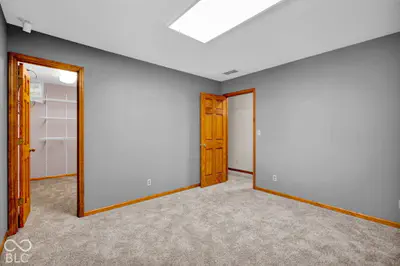2450 W 300 S, Columbus - 22