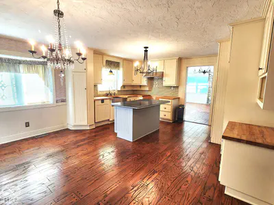 205 11th Street, Alexandria - 10