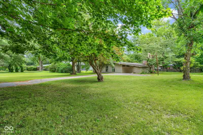 9105 Washington Boulevard, Indianapolis - 50