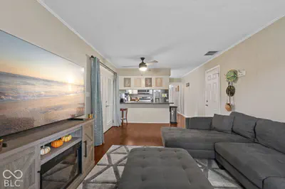 6349 W Buckskin Court, New Palestine - 16