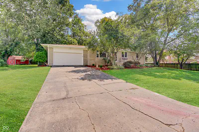 47 Dixie Drive, Indianapolis - 54