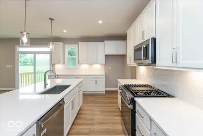 9564 Hemingway Drive, Indianapolis - 9