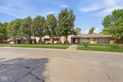 7020 - 7032 Twin Oaks Drive, Indianapolis - 3