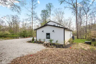 8446 Parkview Drive, Rockville - 68