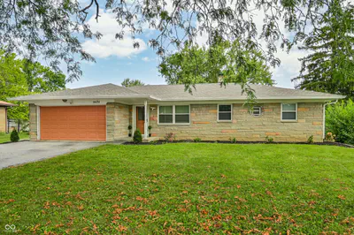 9634 10th Street, Indianapolis
