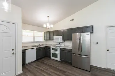 3926 Bonn Drive, Indianapolis - 10