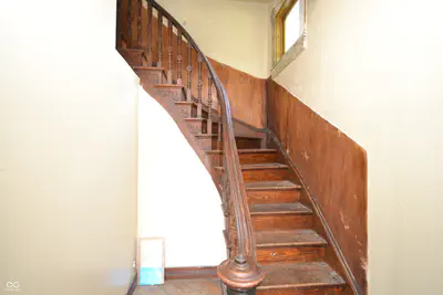 404 Main, Tipton - 18