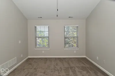 5524 Oakcrest Drive, Indianapolis - 46