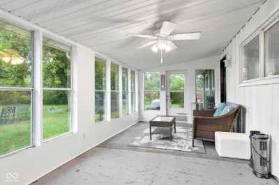 604 Center Drive, Frankfort - 23