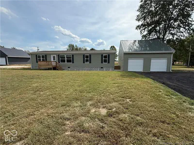 5950 US HWY 31, Seymour - 2