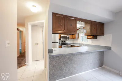 111 Abner Creek Parkway, Avon - 8