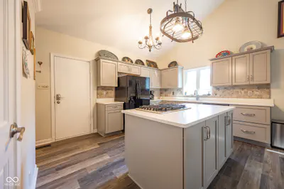 9859 Beam Ridge Drive, Indianapolis - 3