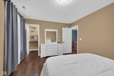 8642 Black Stone Xing, Avon - 39