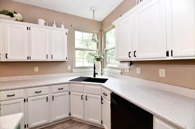 10634 Tarragon Court, Fishers - 12
