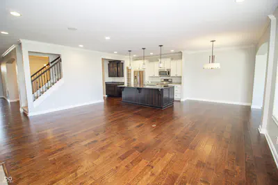 15141 Kampen Circle, Carmel - 25