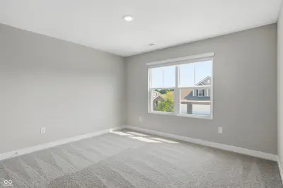 6162 Wasco Drive, Whitestown - 18