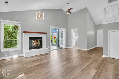 5690 Crystal Bay West Drive, Plainfield - 7