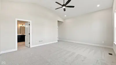 15943 Vitalize Run, Fishers - 15