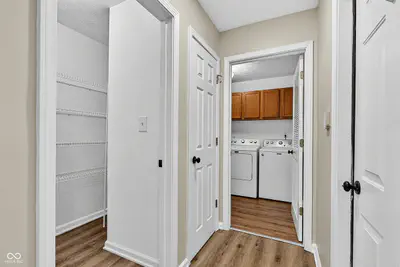 1361 Midway Court, Carmel - 26