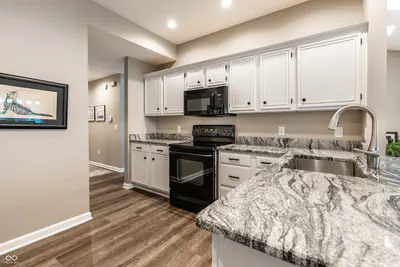 10011 Franklin Court, Carmel - 9