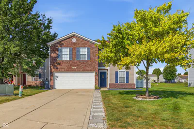 1860 Wandflower Circle, Indianapolis