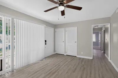 410 Janet Drive, Brownsburg - 8