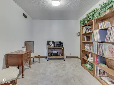 8215 Sweetwater Drive, Nineveh - 46