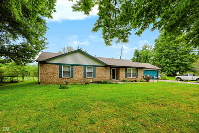 5311 300, New Palestine - 37