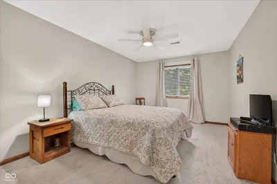 11667 Armada Court, Fishers - 28