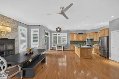 16335 La Paloma, Noblesville - 13