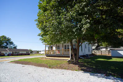 405 S Mulberry Street, Fairland - 5