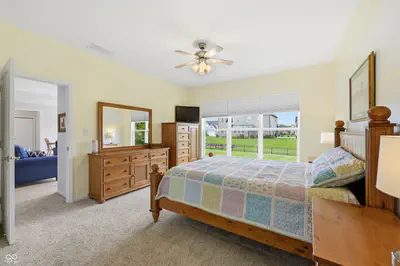 7851 Friends Creek, Avon - 13