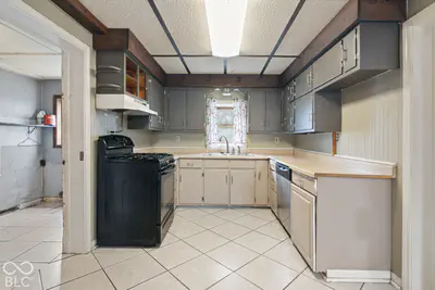 4009 Madison, Sheridan - 7