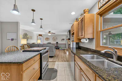 7721 200 Road, New Palestine - 16