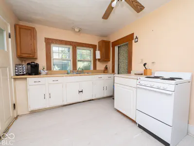 5961 Flowing Well Road, Poland - 62