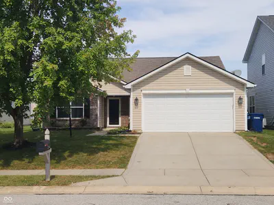 12544 Old Pond Road, Noblesville