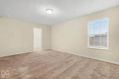 13044 Brookdale Drive, Fishers - 12