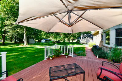 7061 Carrie Drive, New Palestine - 27