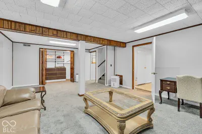 1042 Farmington Drive, Crawfordsville - 37