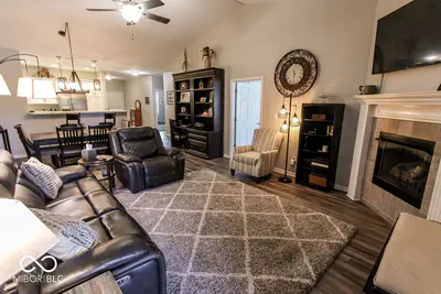 5604 Payne Boulevard, Plainfield - 15