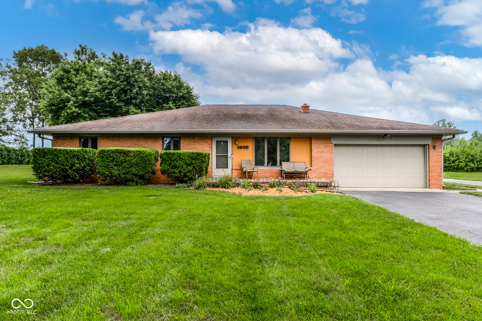 1437 Demaree Road, Greenwood