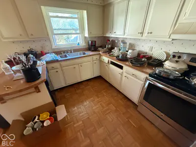 462 Manor Drive, Seymour - 2